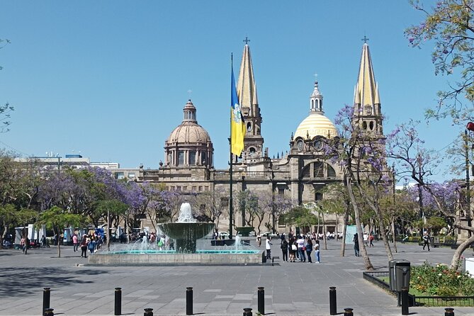 History and Murals: Walking Tour Guadalajara - Why Guadalajara’s center feels like a live history textbook