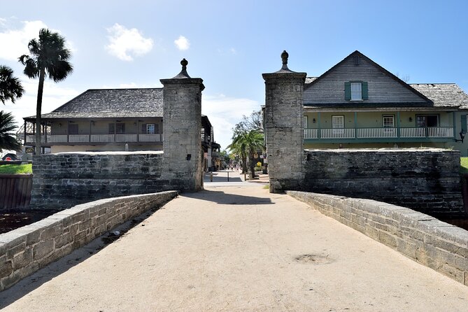 History Walking Tour in St. Augustine - Castillo de San Marcos: Understanding the Waterfront Fort Story