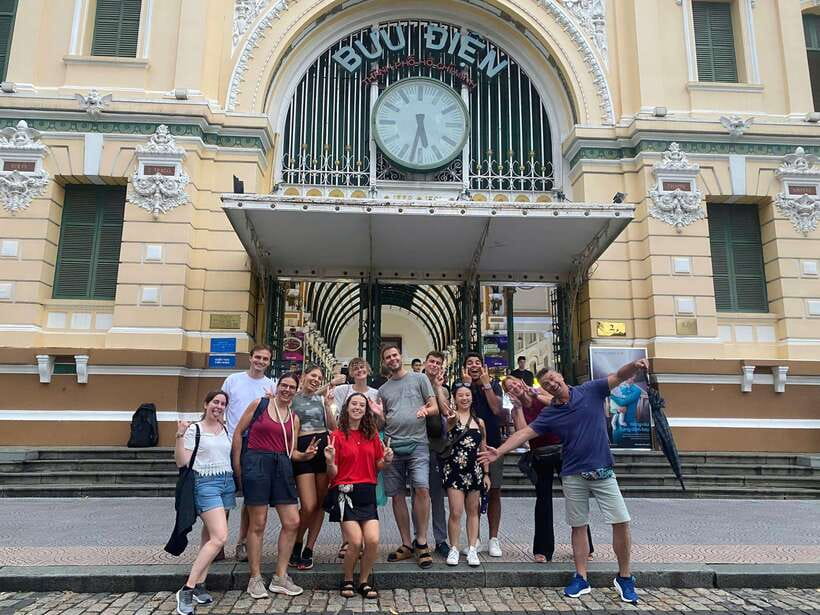 Ho Chi Minh City: Walking Tour with Local Guide - Ho Chi Minh City Hall and the symbols people argue about