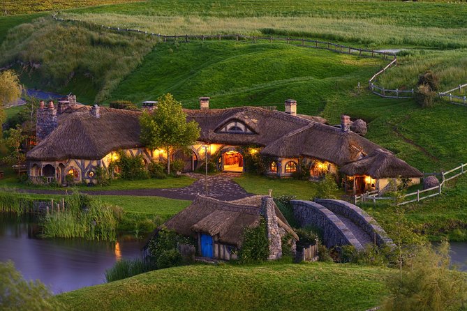 Hobbiton™ Movie Set Walking Tour from Shires Rest - Guides matter: storytelling that makes the set feel alive