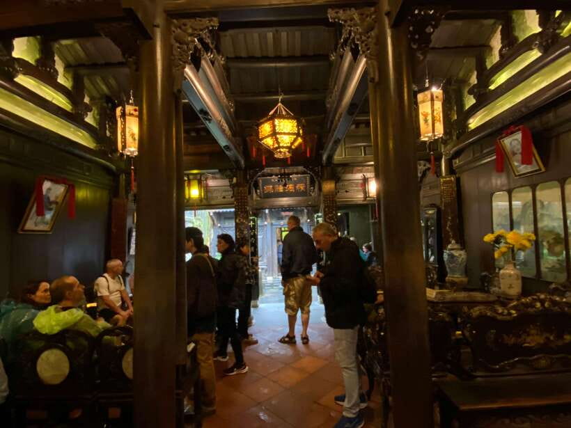 Hoi An Ancient Town - Walking Tour with Local Guide - Price and Value: Why $14 Can Still Be a Smart Spend