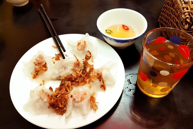 Hoi An Street Food Walking Tour with Tastings - Eating in Homes and Small Kitchens: The Real Value