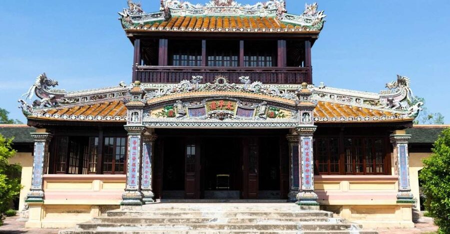 Hue Customizable Tour with Imperial Citadel & Forbidden City - Walking tour vs private car: pick your style of Hue