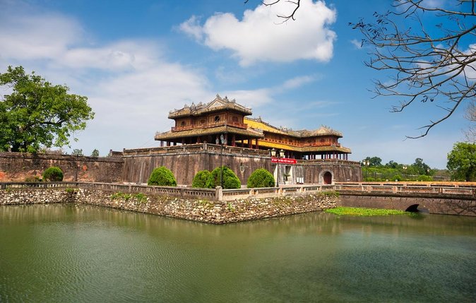 Hue Imperial City Walking Tour: Citadel & Forbidden City - Key highlights to look for on this tour