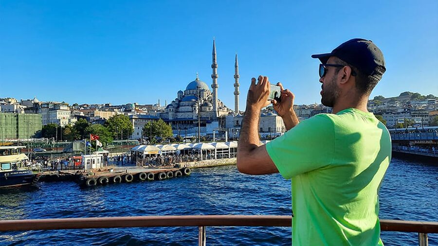 Istanbul: Asian Side Walking Tour with Ferry Ride - Price and Logistics: Is $29 Good Value for a One-Way Crossing?