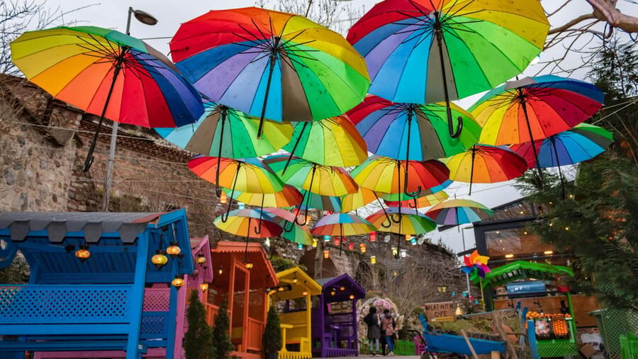 Istanbul: Colorful Fener & Balat Walking Tour w/Expert Guide - Key highlights at a glance