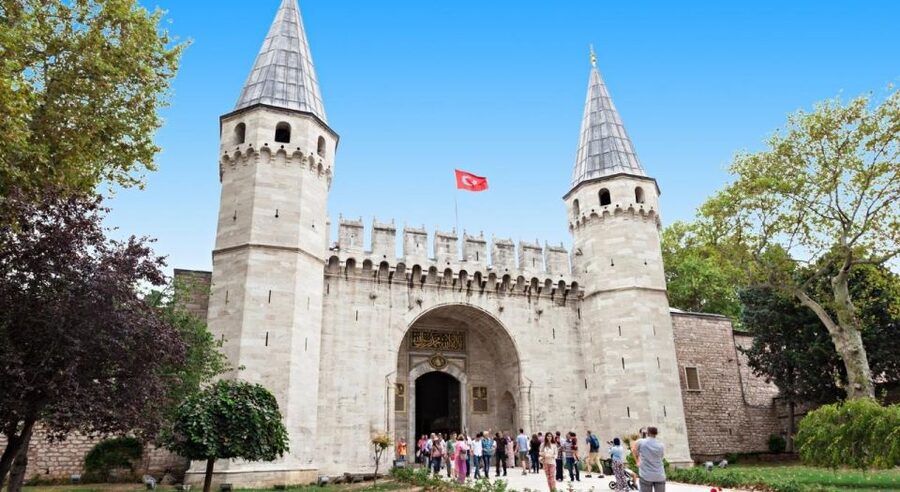 Istanbul: Private Guided Walking Tour - Blue Mosque (Sultan Ahmed Mosque): why the nickname matters
