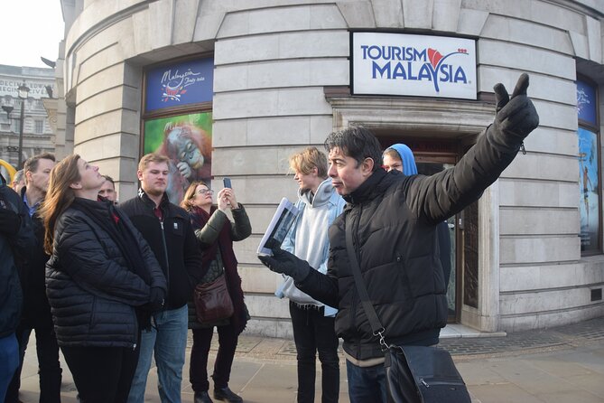 James Bond Film Location Walking Tour in London - Trafalgar Square: More Than a Postcard Landmark
