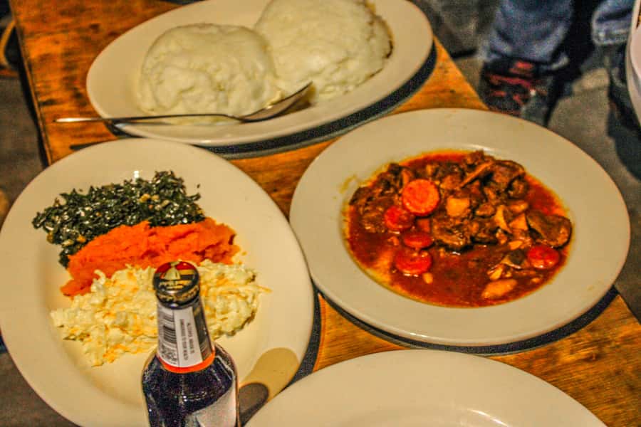 Johannesburg: Local Food Tasting Guided Walking Tour - Maboneng at 12pm or 5pm: Street Art, Music, and Local Hangouts