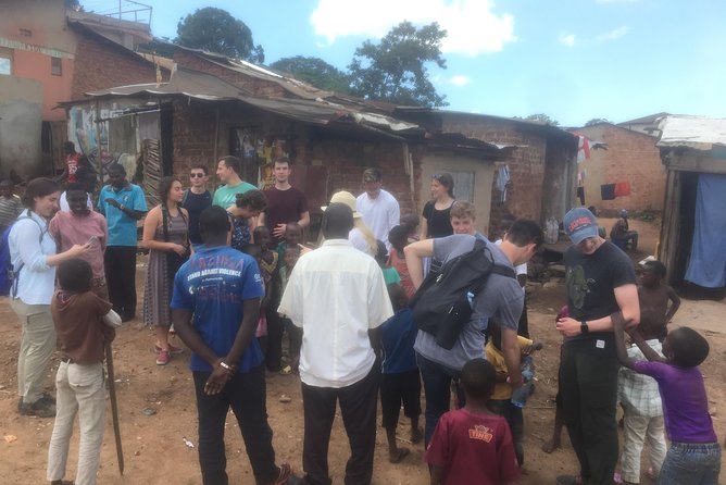 Kampala’s Best Experience walking tour - Kampala Old Taxi Park: watching public transport like a local