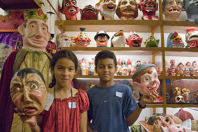 Kids and Family Gothic Quarter Walking Tour in Barcelona - Price and Value: What $25.40 Buys in the Gothic Quarter