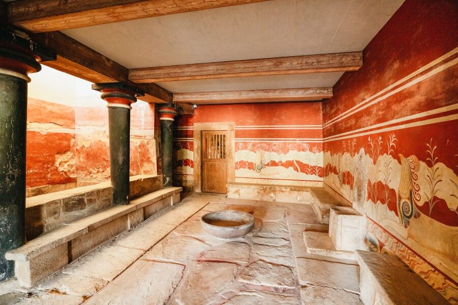 Knossos: Knossos Palace Skip-the-Line Guided Walking Tour - The 1.5-hour guided walk: what you’ll see in the palace complex