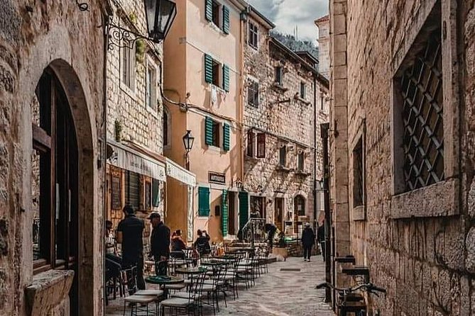 Kotor Old Town Small-Group Walking Tour - Who should book this tour (and who might want an upgrade)
