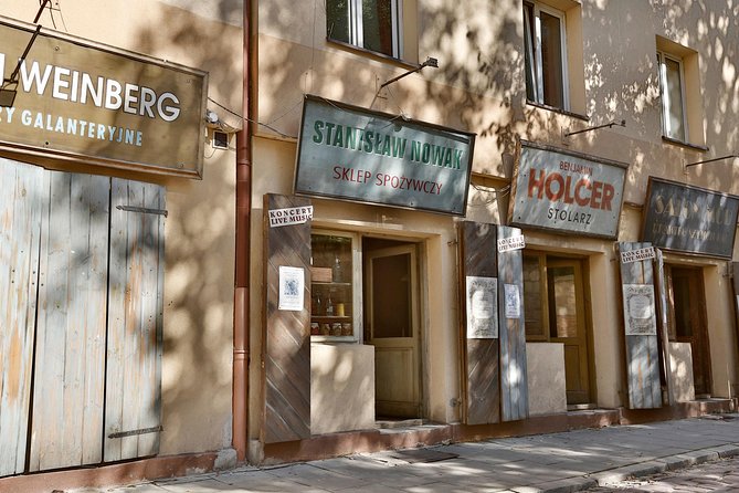 Krakow: Jewish Quarter Guided Walking Tour - Meeting at KrakowTIP and planning your walking comfort