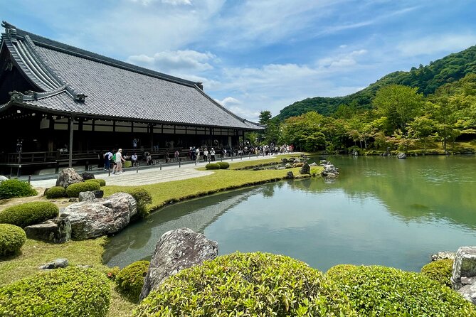 Kyoto Early Bird English Tour: Fushimi-Inari and Arashiyama - Why this early morning Kyoto plan works