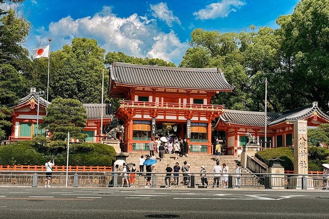 Kyoto: Gion and Geisha District Walking Tour - Nene-no-Michi: a quiet lane with a samurai-family link