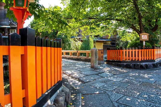 Kyoto Gion Historical Walking Tour - Meeting at Ben’s Cookies Kyoto Shijo and finishing at Kiyomizu-dera