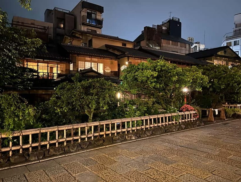 Kyoto: Gion Walking Tour - Key Things to Know Before You Walk Gion