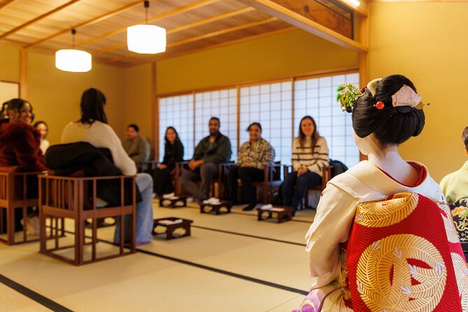 Kyoto: Meet the Geisha Maiko with Gion Walking Tour - Price and value: what $106 buys in Kyoto terms