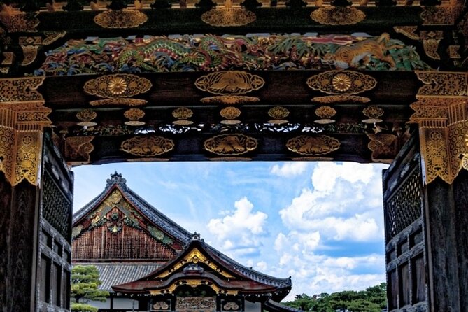 Kyoto: Nijo Castle World Heritage Guided Tour with Admission - What to Wear: Socks, Shoes, and Winter Comfort
