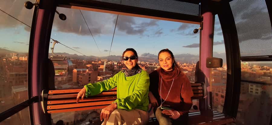 La Paz and El Alto: Cable Car Rides and Walking Tour - Teleférico time: feeling the city from above
