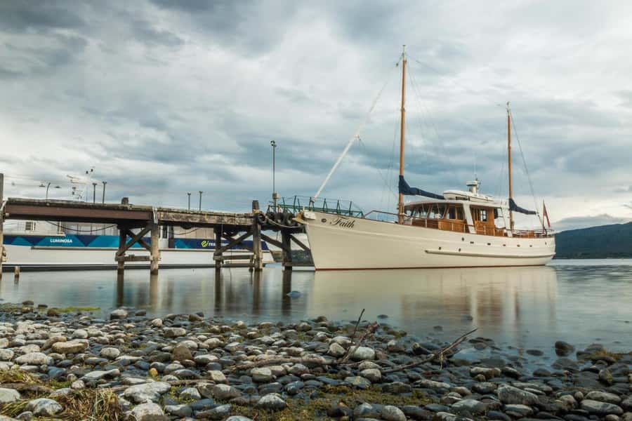 Lake Te Anau: 3-Hour Boat Cruise with Guided Walk - Hidden Lakes walk in Fiordland: what you’ll see in about 40 minutes
