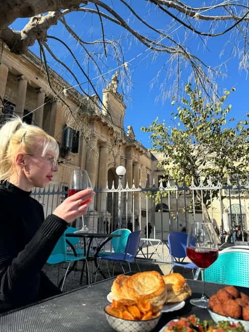 Lecce: Guided Street Food Walking Tour with Food and Wine - Santa Croce Church façade: the stop you’ll want to photograph twice