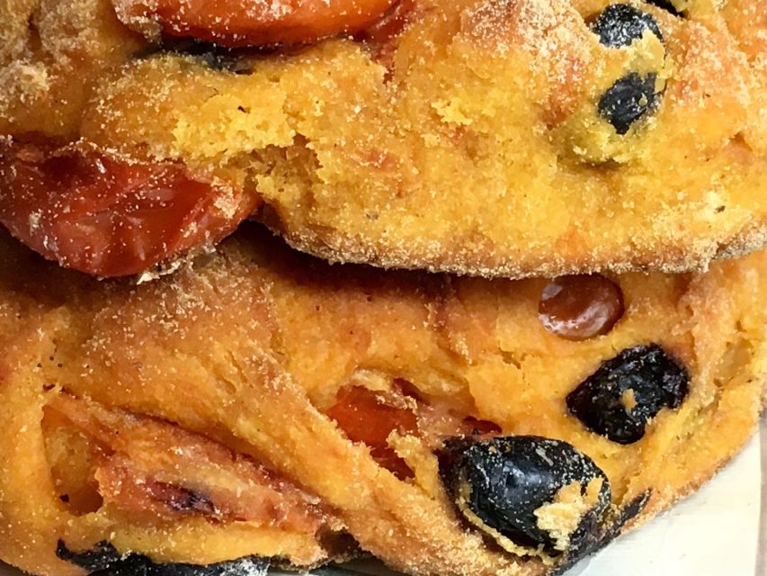 Lecce: Street Food Tasting and Sightseeing Tour - Street food tastings: what you’ll actually eat (and how they’re paced)