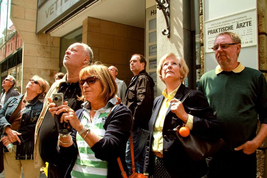 Leipzig: 1.5-Hour Historical Walking Tour in German - Opera House, Gewandhaus, and the university zone