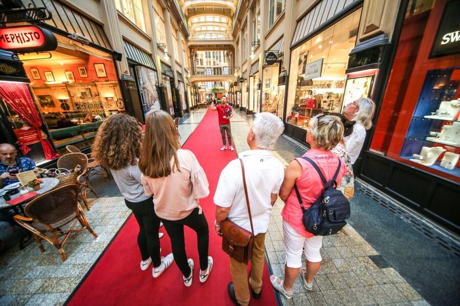 Leipzig: 2-Hour Guided Walking Tour in German - Specks Hof arcade to Naschmarkt and the Old Exchange