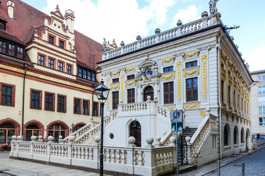 Leipzig: 2-Hour Guided Walking Tour in German - Barthels Hof and the transition to Barfußgässchen