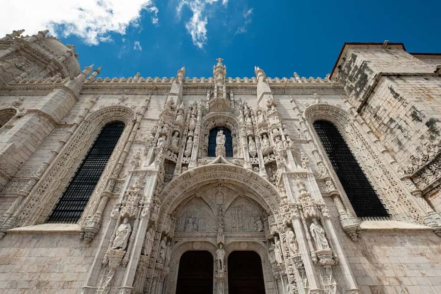 Lisbon: Belém Walking Tour with Jerónimos Monastery Ticket - Church of Belém and Vasco da Gama’s Tomb