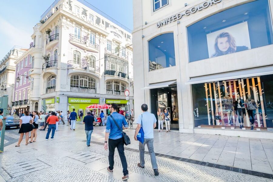 Lisbon: Best of City Private Walking Tour - Rossio Square to Restauradores Square: Lisbon’s Main-Character Landmarks
