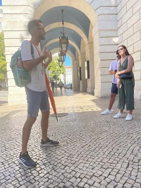 Lisbon: City Highlights Guided Walking Tour - Baixa Pombalina and Chiado: the earthquake rebuild route you can walk