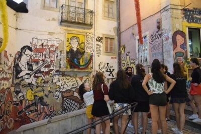 Lisbon Fado Experience: Walking Tour, Dinner and Live Music Show - Miradouro de Santa Luzia: The View Break That Makes the Walk Feel Worth It