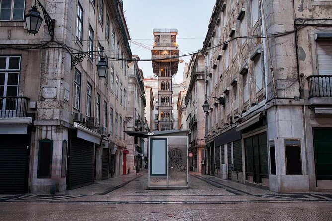 Lisbon - Small Group Walking Tour - Key things I’d plan around