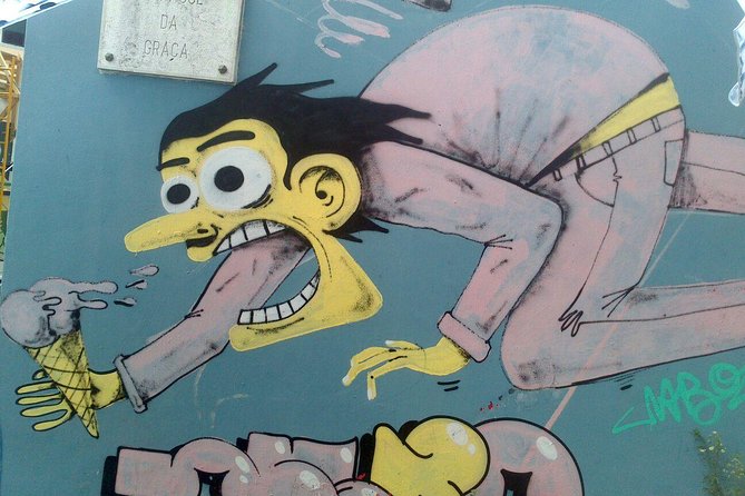 Lisbon Street Art Walking Tour - Where you start in Lisbon (and how the walk keeps moving)