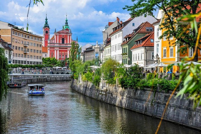Ljubljana private walking tour with a local - A private guide who keeps Ljubljana from feeling like a checklist