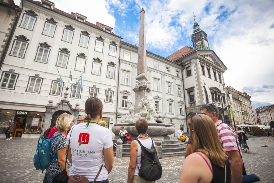 Ljubljana: Slovenian Cuisine Walking Tour with Tastings - A 4-Hour Route Built Around Lunch and Dinner Energy