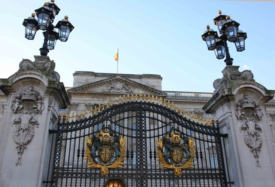 London: Buckingham Palace Entry Ticket & Royal Walking Tour - Key things that make this tour worth your time