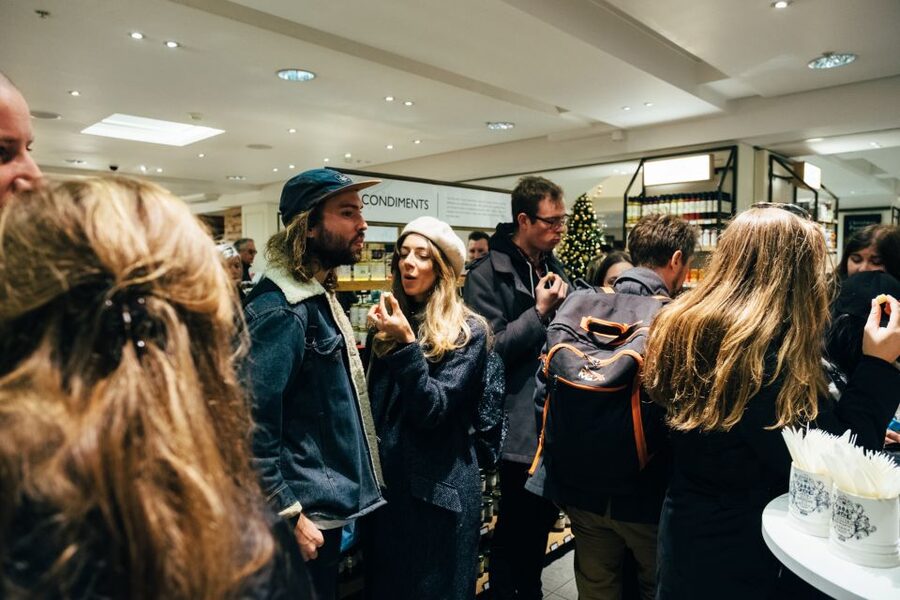 London: Cheese Walking Tour with Tastings - Fortnum & Mason: Blue Cheese at a 300-Year-Old Institution