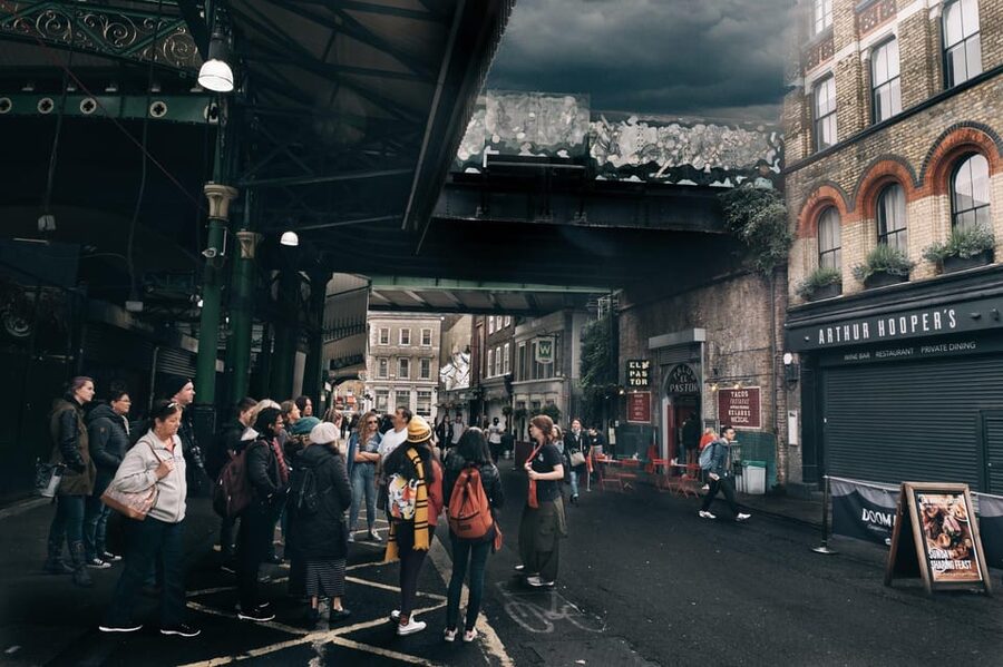 London: Harry Potter Walking Tour in German - Shakespeare’s Globe, Leaky Cauldron, and Diagon Alley streets