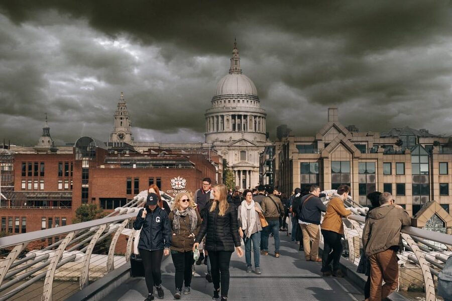 London: Harry Potter Walking Tour in German - Real value: 2.5 hours, guided, and worth the planning