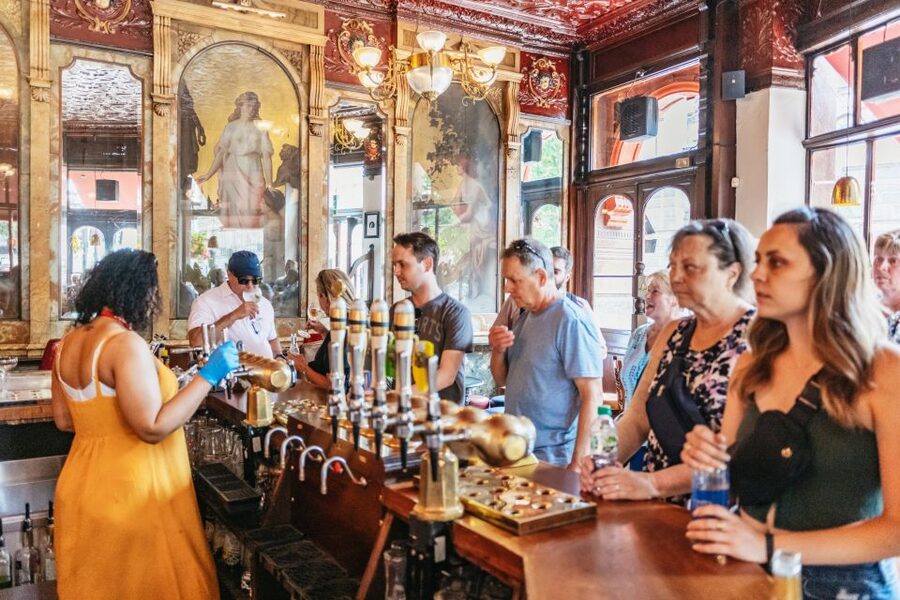 London: Historic Pubs of Central London Walking Tour - Price and Value: Is $39 Worth It?