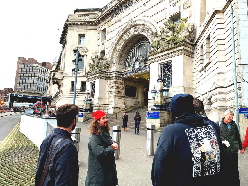 London: James Bond and Spies Walking Tour - Houses of Parliament: power streets where espionage makes sense