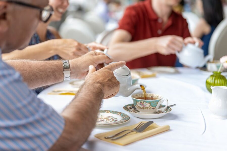 London: Kensington Palace Afternoon Tea & Guided Walk - Kensington Palace Entry: What Happens If You Choose the Option