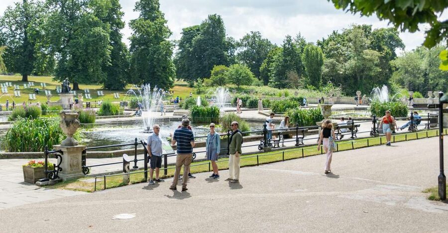 London: Kensington Palace Afternoon Tea & Guided Walk - Who Should Book This Kensington Palace Afternoon Tea Experience