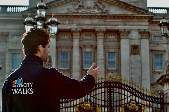 London: Landmarks Walking Tour - Big Ben and the details you usually skip