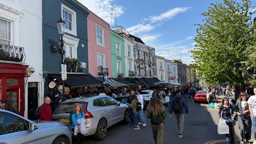 London: Notting Hill Walking Tour - Where It Starts: Notting Hill Gate and Calder’s Pharmacy