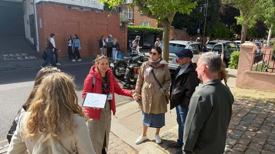 London: Notting Hill Walking Tour - Beyond the Screen: celebrity streets and the real neighborhood feel